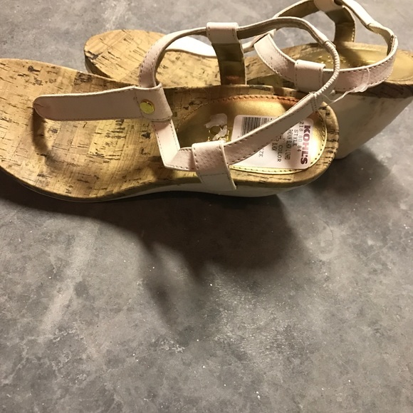 Sandals - Picture 2 of 3